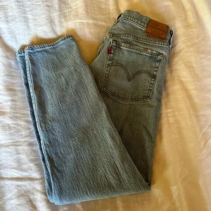 Levi’s wedgie jeans